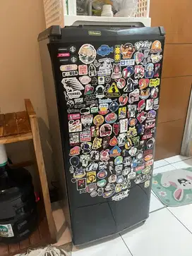 Dijual Kulkas 1 Pintu Aqua Bekas Sekitar Univ Budi Luhur