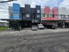 Ruko strategis dekat pintu tol klodran solo