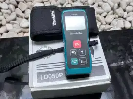 Meteran Laser Makita LD050P 50 m