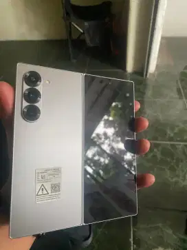 Samsung z fold 6 silver garansi on