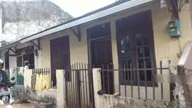 Sewa Rumah Bougenville dekat Akper Aisiyah Di Palembang