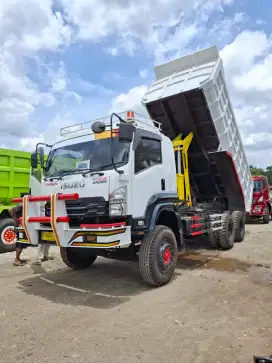 Isuzu Giga Fvz 285ps Dump Tronton Th 2020 6x4