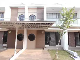 Disewakan  Rumah Termurah di Cluster east asia Green Lake City 6x18