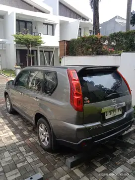 Nissan X-Trail 2011 Bensin