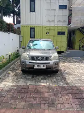 Nissan X-Trail 2011 Bensin