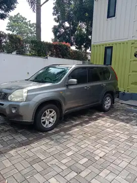 Nissan X-Trail 2011 Bensin
