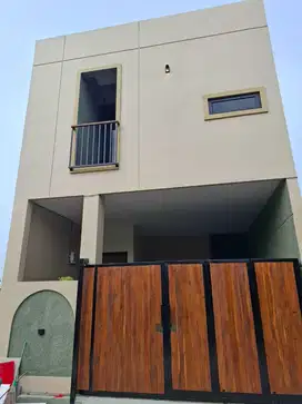 SUPER MURAH SUPER MEWAH Di Jual Rumah Cantik 2 Lantai Kwalitas Waah