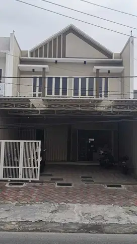 Rumah usaha jemursari row jalan 5 mobil, imb untuk usaha, Surabaya