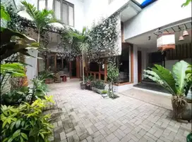 Dijual Rumah Hoek Hadap Barat dan Selatan di The Green BSD