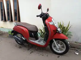 Honda scoopy stylish 2018 lengkap bagus