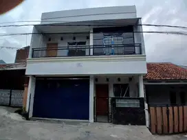 Jual Murah !! Rumah plus tempat usaha 60/120 4kt 2km 550 Jt