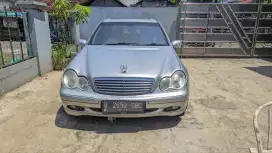 MERCEDES BENZ C240 2005 apa adanya