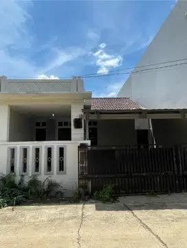 Rumah minimalis Siap huni di Jatisari Permai