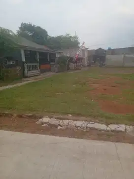 Tanah Murah 175 m2 SHM Dekat Stasiun Comuter Parung Panjang