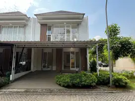 Rumah Hook Tidak Hadap Tetangga Dapur Luas di Nara Dekat Ruko Aniva
