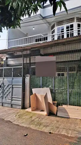 Rumah 2 Lantai di Tegal Alur Kalideres – 3KT, Lokasi Strategis