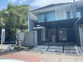 Minimalis di Surabaya Barat Rumah Alam Galaxy Siap Huni - SHM