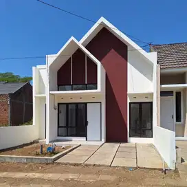 Investasi Cerdas ready unit: Rumah bagus murah nol jalan raya panjen