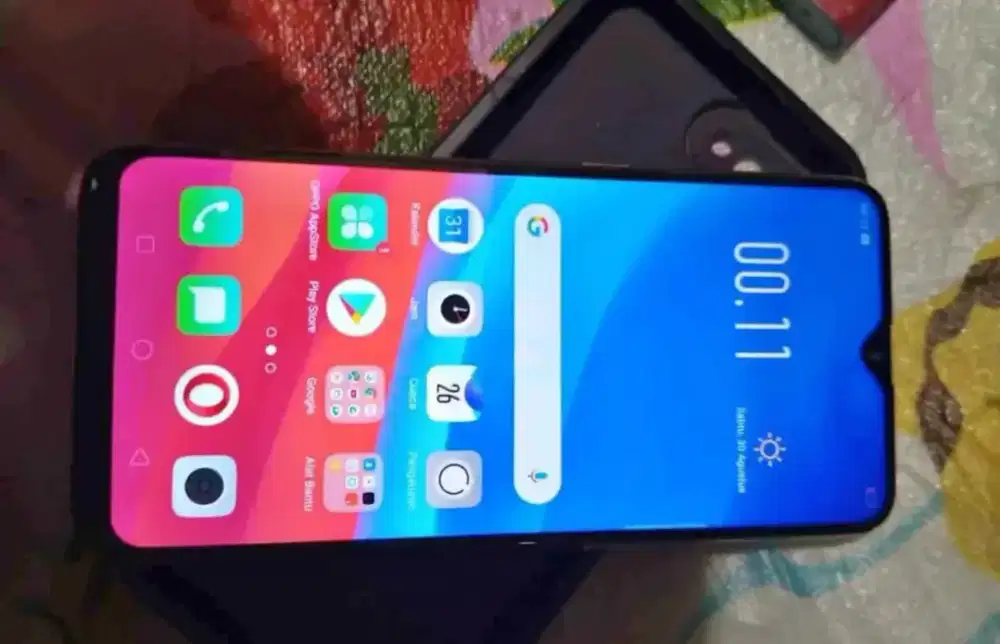 Oppo f9 ram 4/64
