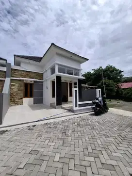 TURUN HARGA RUMAH DALAM CLUSTER – SLEMAN, YOGYAKARTA!