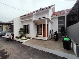 Rumah mewah di Bojong Sari.. cukup booking 1 juta ajah