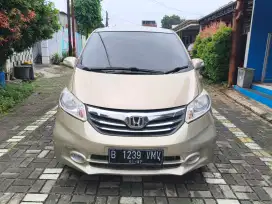 HONDA FREED E PSD MATIC 2013 (DP 2 JT)