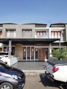 RUMAH MINIMALIS DALAM KOMPLEK CHERRY FIELD CIGANITRI BUAH BATU BANDUNG