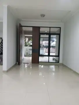 Rumah Batununggal Mulia 2 Lantai Bagus Siap Huni