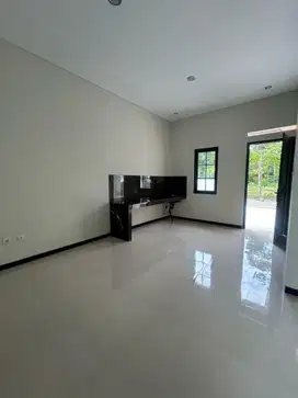RUMAH BARU SIAP HUNI  Di Pondok wonolelo Ngemplak Sleman