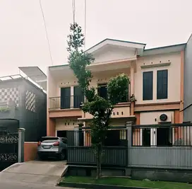 Rumah 2 Lantai di Duren Village Ciledug – Strategis & Harga NYUNGSEP !