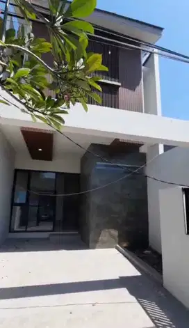Dijual Rumah Baru Gress Minimalis Strategis Villa Kalijudan Dekat ITS