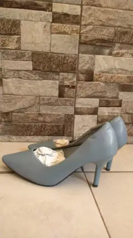 PL sepatu wanita
