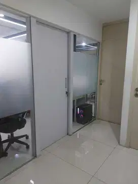 Disewakan gudang ada kantor di bizpark green sedayu cakung  jaktim