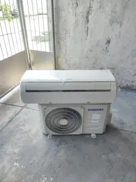 AC Samsung 1 PK R32
Kondisi Mulus Terawat Adem