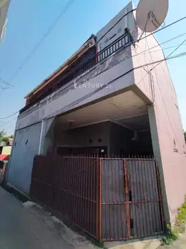 Rumah Butuh Renovasi Hitung Tanah Di Limo Depok