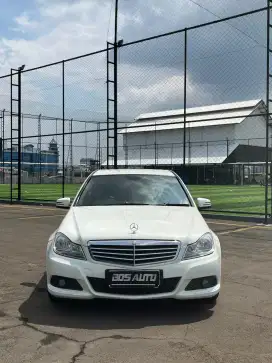 Mercedes benz C 200 CGi 2012