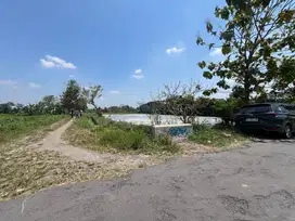 100 Meter Kaliurang KM 11 Tanah Tepi Aspal View Sawah