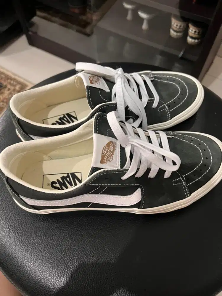 Dijual sepatu vans sk8-Low