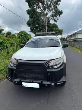 Dijual Mitsubishi Triton Solar Double Cabin 2016