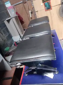 Kursi tunggu, Oskar kaki besi