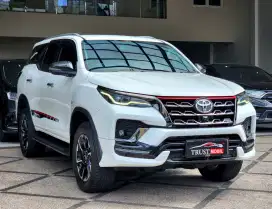 ANTIK!! TOYOTA FORTUNER SRZ BENSIN TRD SPORTIVO FACELIFT 2021 PUTIH