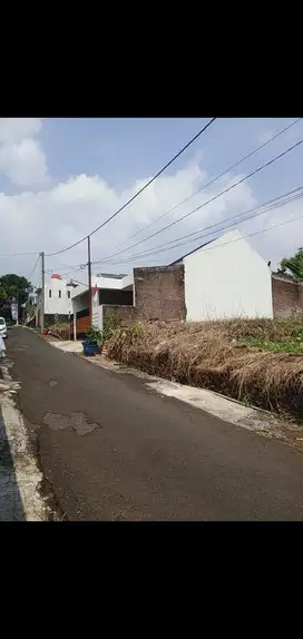 KSB sebelah pos satpam GEDAWANG PERMAI III Di Banyumanik