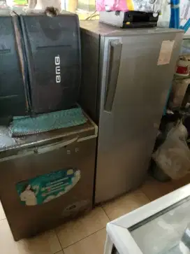 Kulkas 2 unit biasa dan freezer