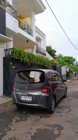 Honda Freed SD AT 2013 (Double Blower)