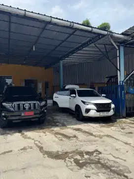 Operator/Karyawan Cuci Mobil