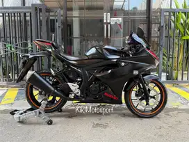 Gsx r 150 2017 plat R bosku