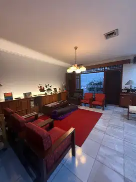 Rumah Layak Huni Lokasi Strategis Di Area Senopati Jaksel