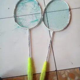 raket merk yonex