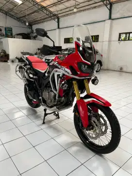 HONDA CRF AFRICA TWIN 1000  TAHUN 2017