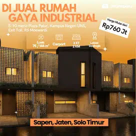 Jual Rumah Sultan 2Lt di Sapen, Solo Timur, 75/144m², Gaya Industrial